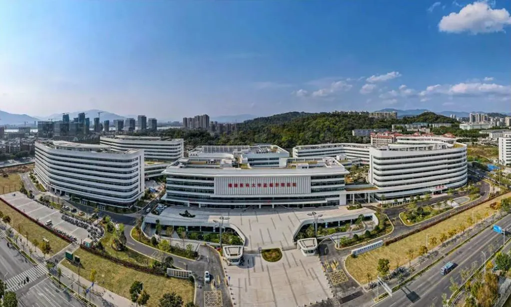 福建医科大学孟超肝胆医院国家重大传染病防治基地